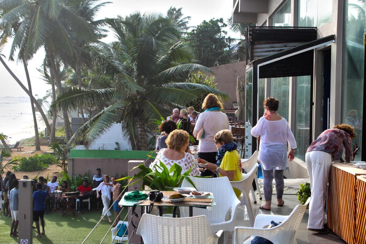Lavanga Beach Hikkaduwa Ngoại thất bức ảnh