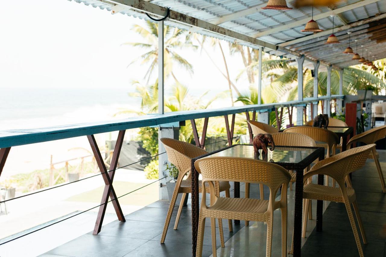 Lavanga Beach Hikkaduwa Ngoại thất bức ảnh